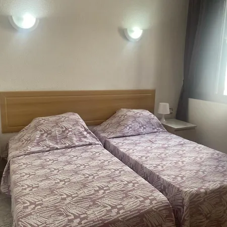 1 Bed 6b2, Victoria Court 1, Cristianos,tenerife Appartamento Los Cristianos (Tenerife)